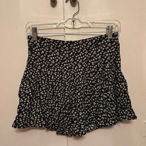 Hollister skirt/skort